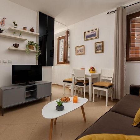 Apartment Amigo 2 Old Town كوتور المظهر الخارجي الصورة